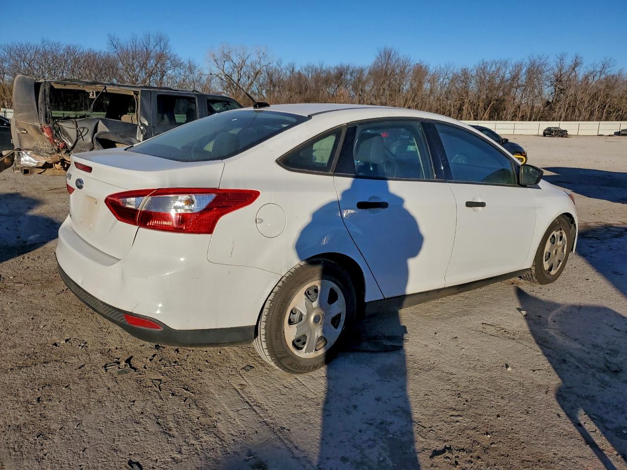 Ford Focus S Image 12