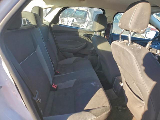 Ford Focus S Image 8