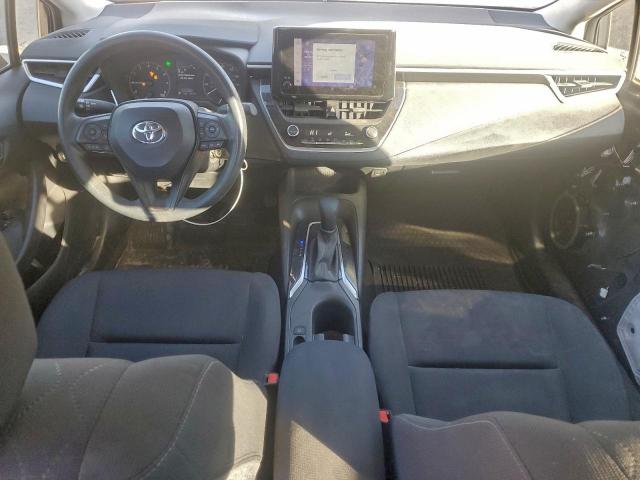 Toyota Corolla Le Image 8