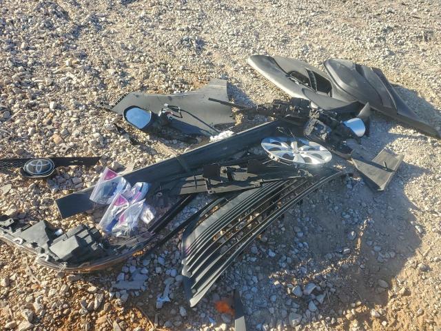 Toyota Corolla Le Image 11