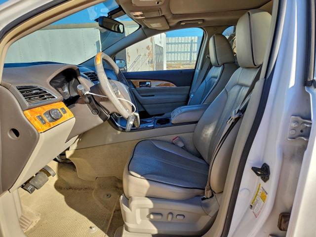 Lincoln MKX Image 12