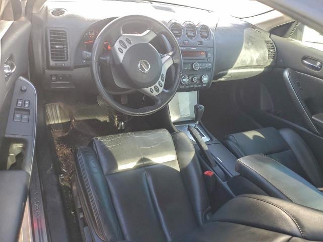 Nissan Altima 3.5se Image 10