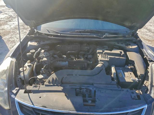 Nissan Altima S Image 12