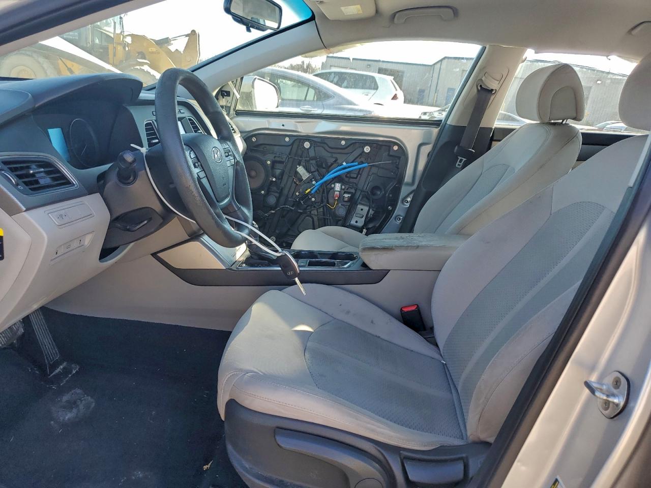 Hyundai SONATA Se Image 5