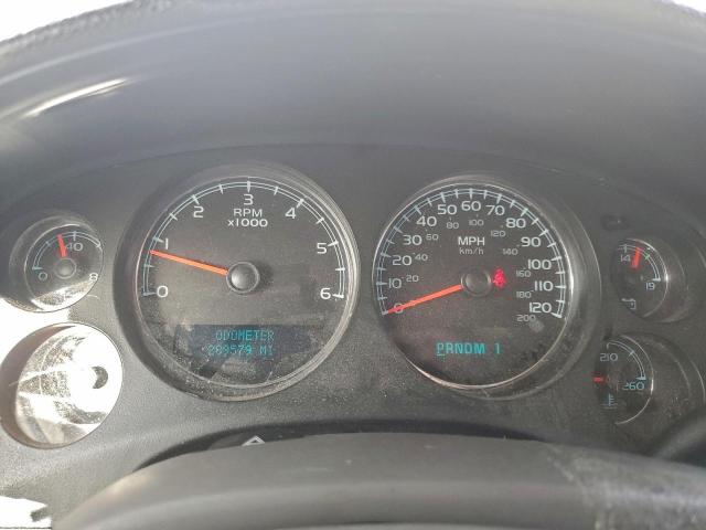 Chevrolet Silverado K2500 Heavy Duty Image 6