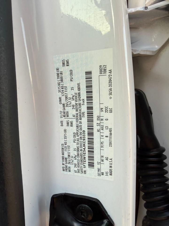 Ford F-150 Supercrew Image 2