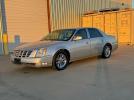 Cadillac DTS Premium Collection Image 2