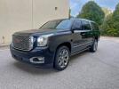 GMC Yukon Denali Image 5