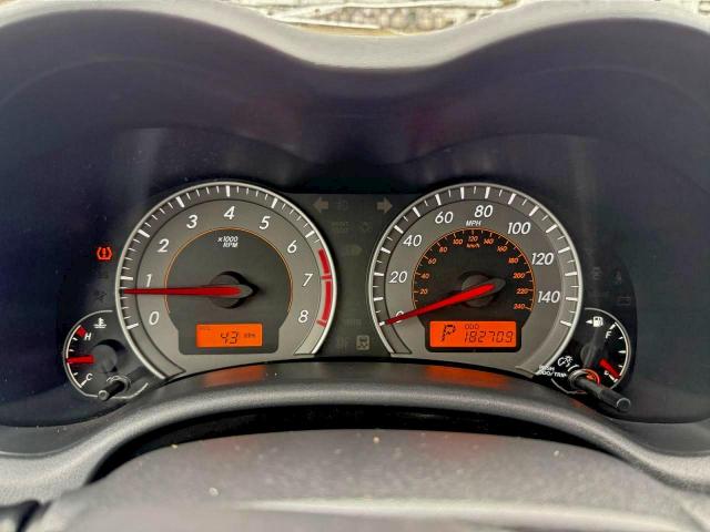 Toyota Corolla Base Image 2