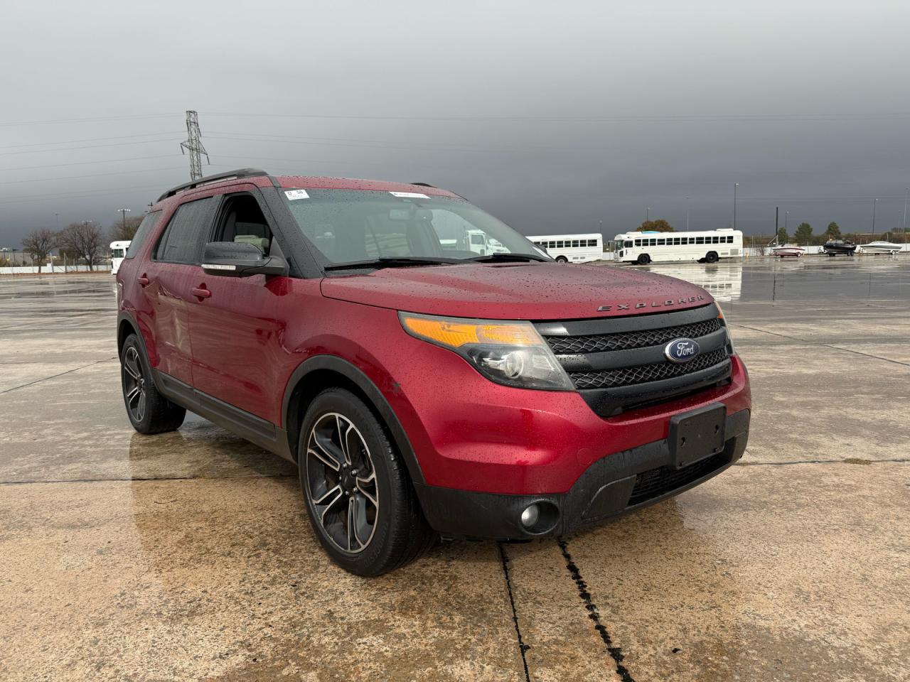 Ford Explorer Sport Image 1