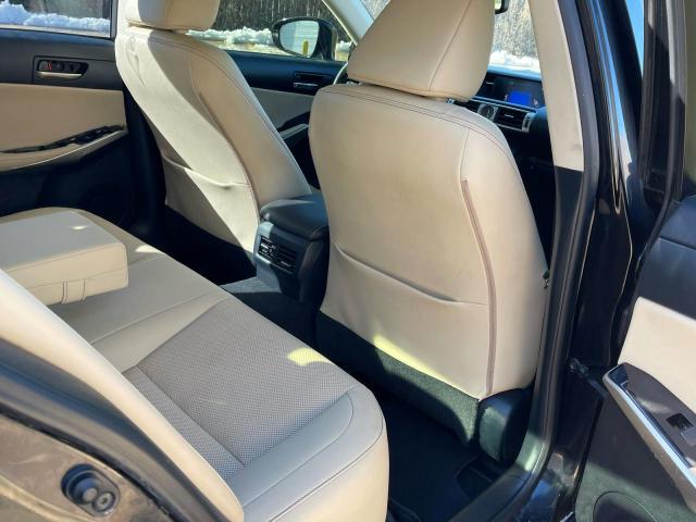 Lexus Is 250 Image 8