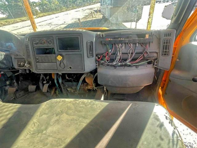 International 4000 Serie 4300 Image 4