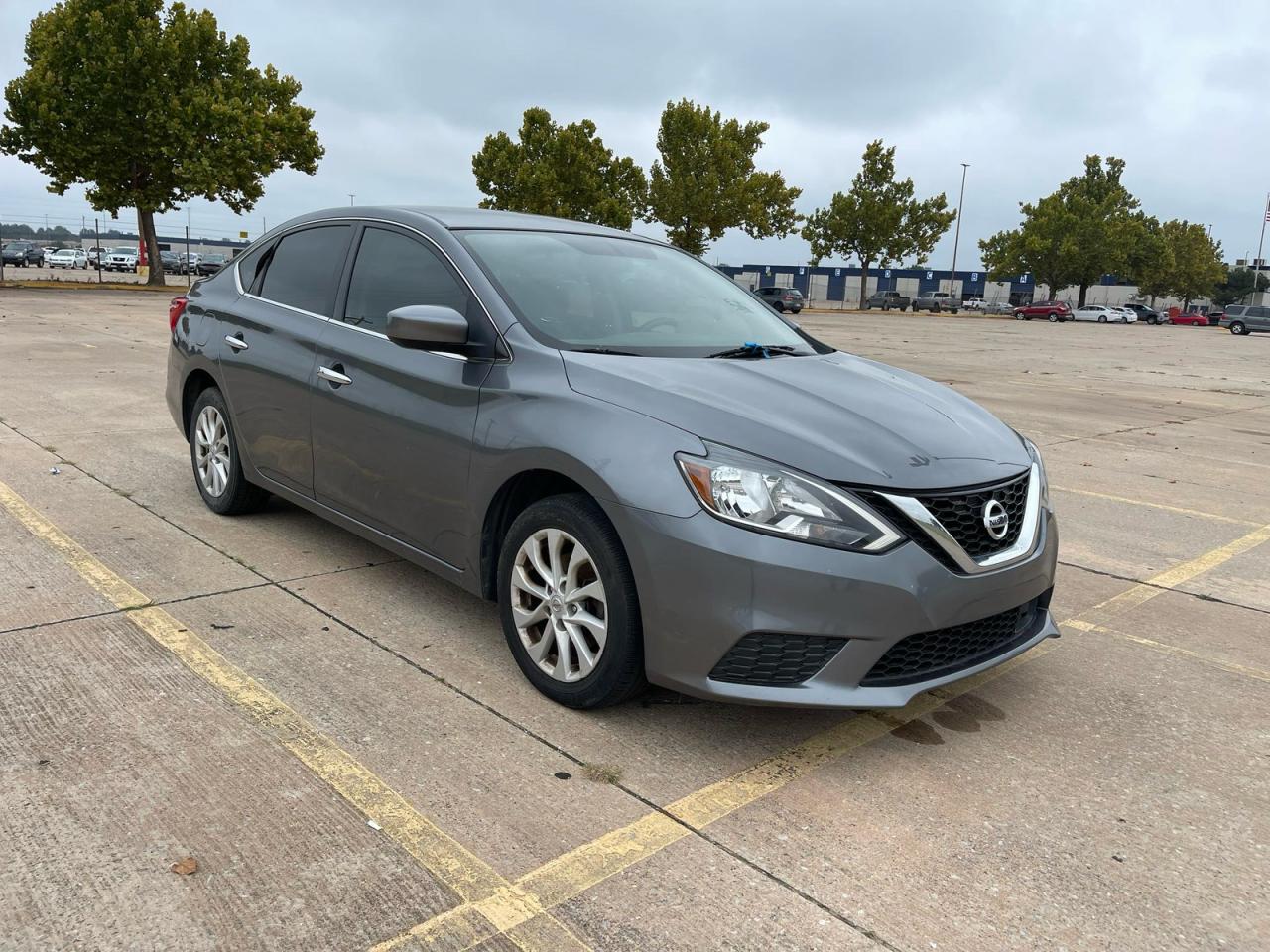 Nissan Sentra S Image 1