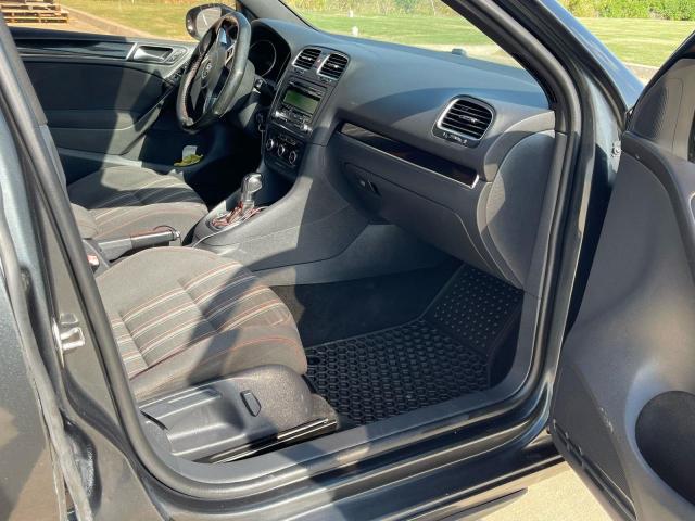 Volkswagen GTI Image 8