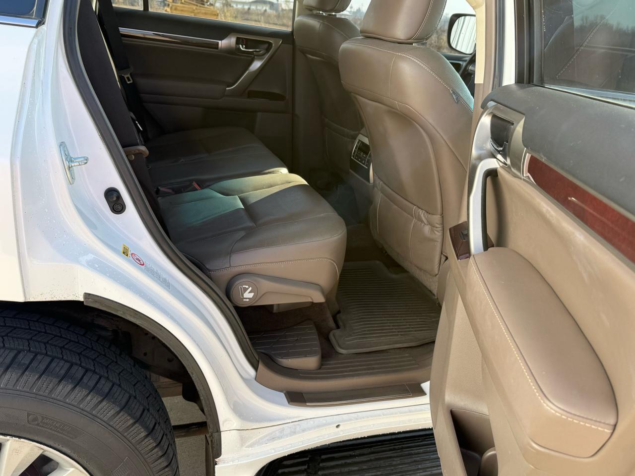 Lexus Gx 460 Image 2