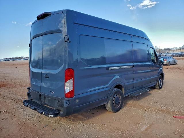 Ford Transit T-250 Image 9