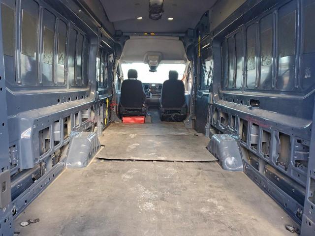 Ford Transit T-250 Image 5