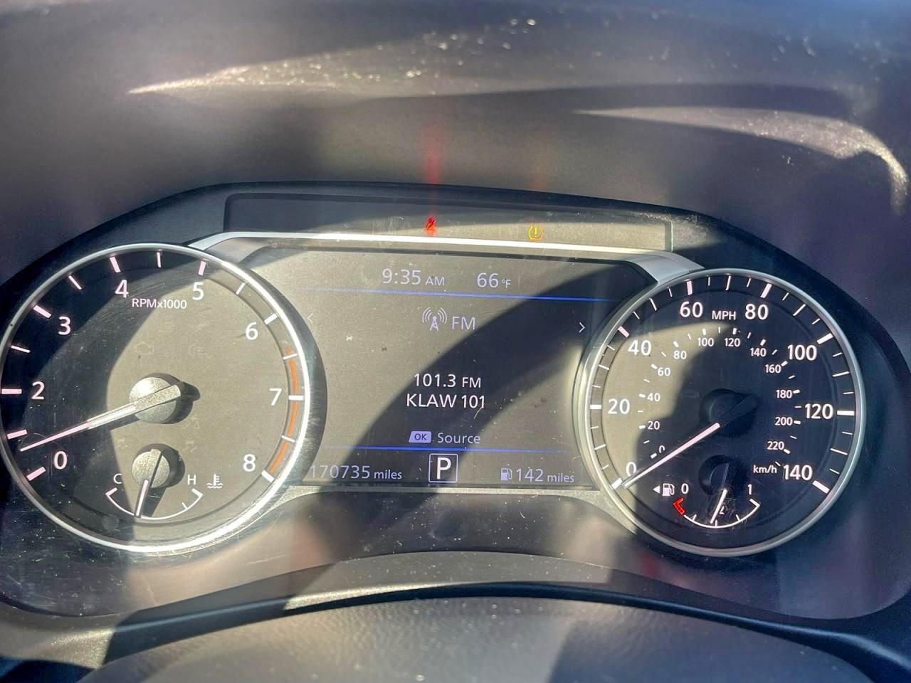 Nissan Altima S Image 5