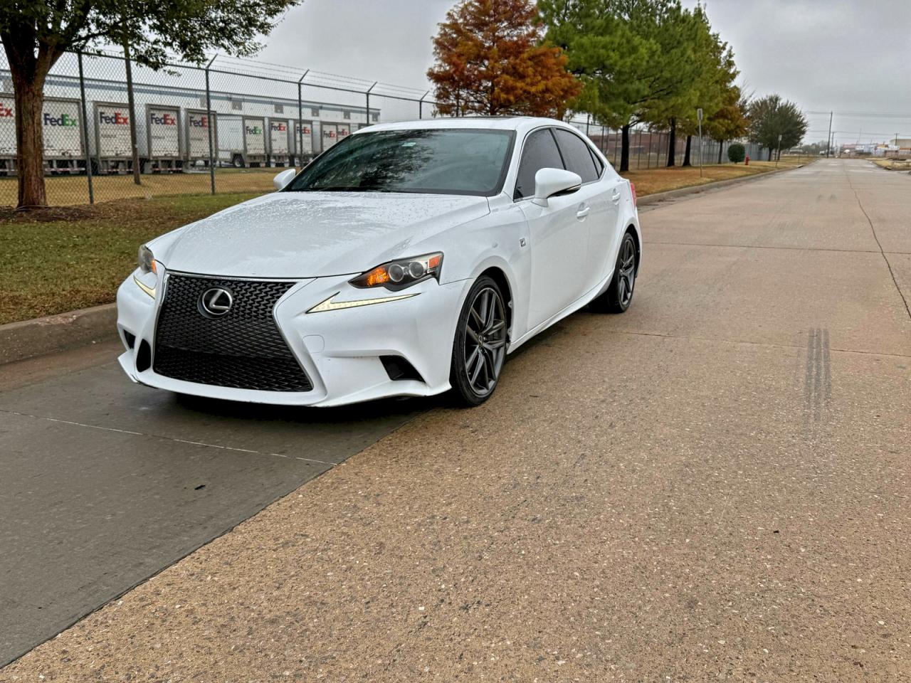 Lexus Is 350 Image 2
