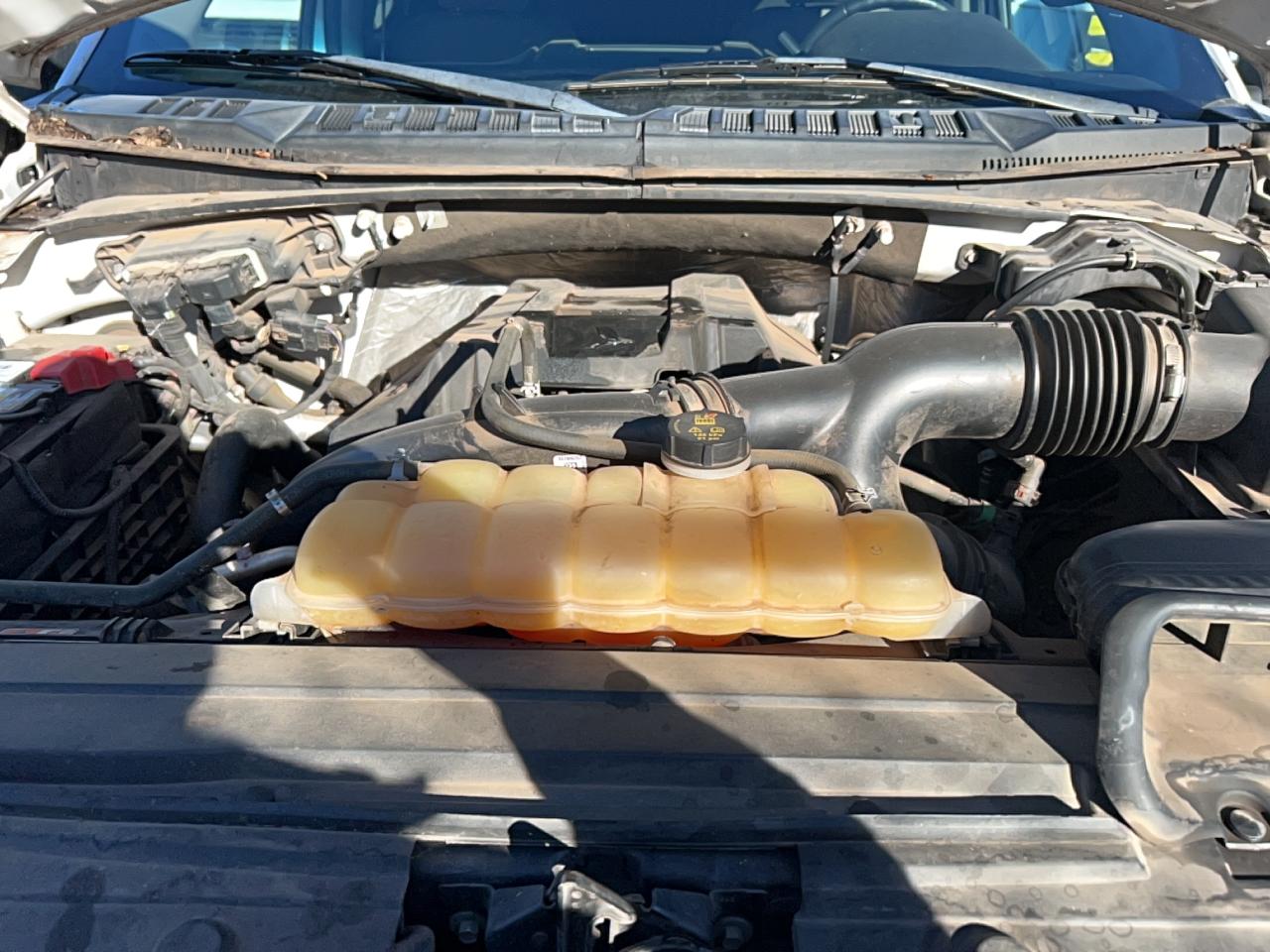 Ford F-150 Supercrew Image 10