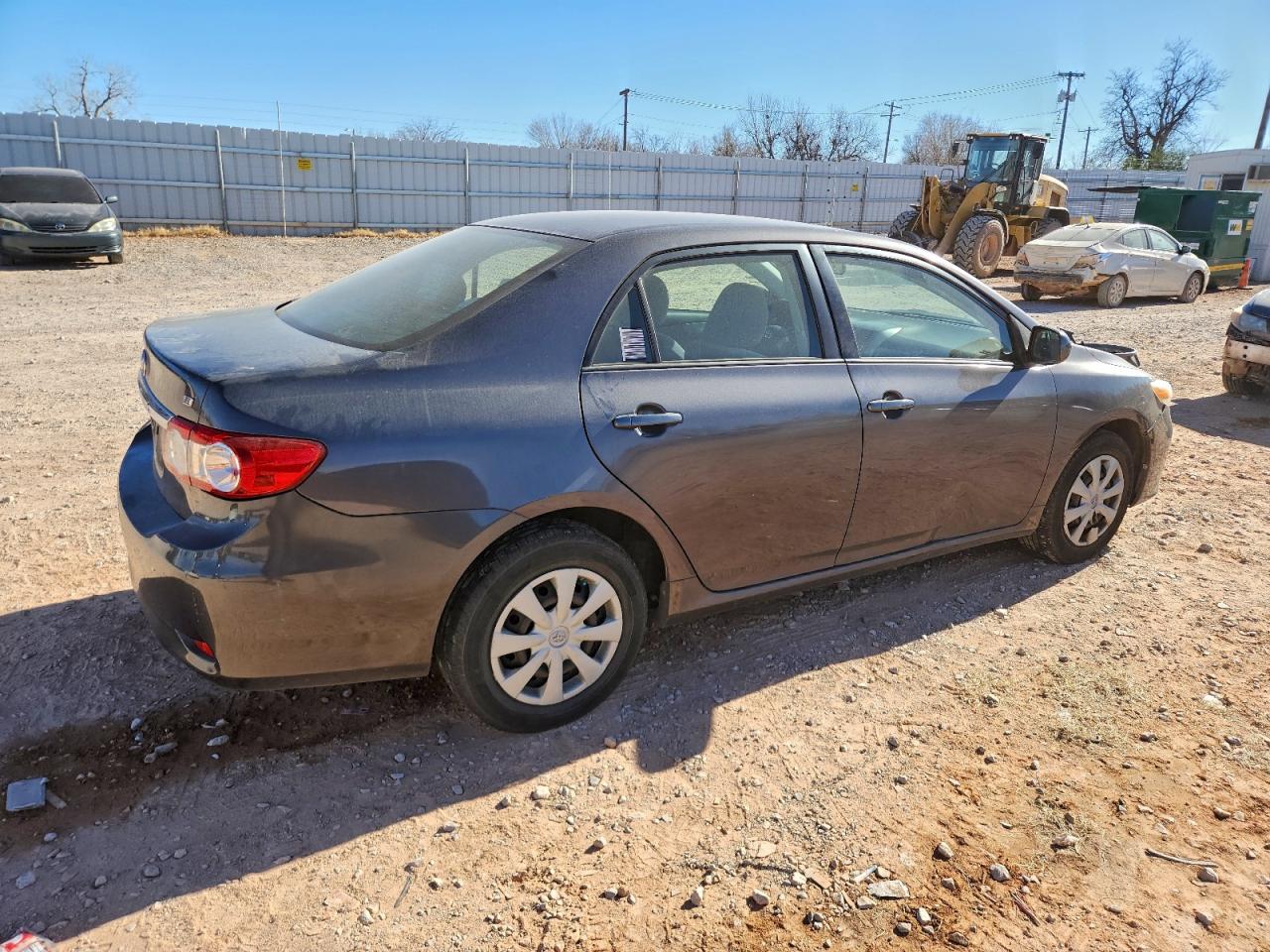 Toyota Corolla Base Image 8