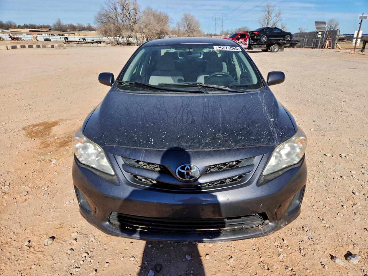 Toyota Corolla Base Image 9