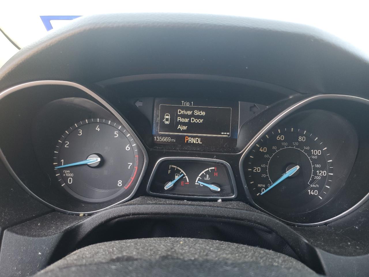 Ford Focus S Image 10