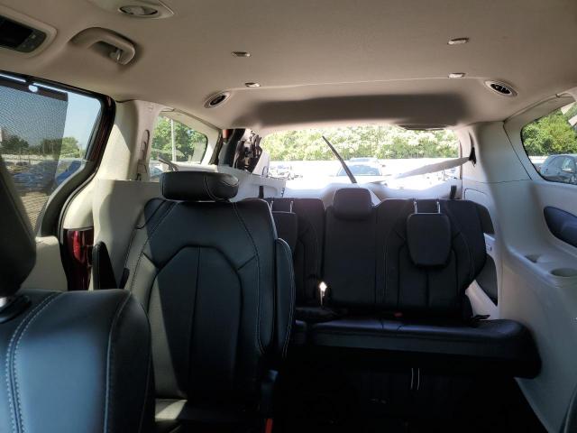 Chrysler Pacifica Touring L Image 8