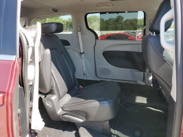 Chrysler Pacifica Touring L Image 7