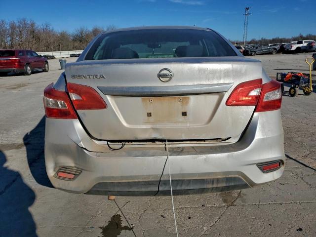 Nissan Sentra S Image 7