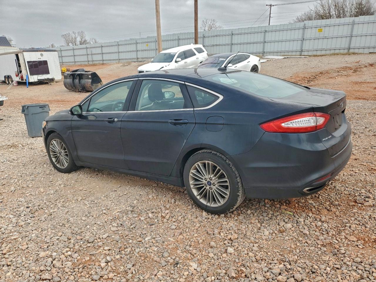 Ford Fusion Se Image 10