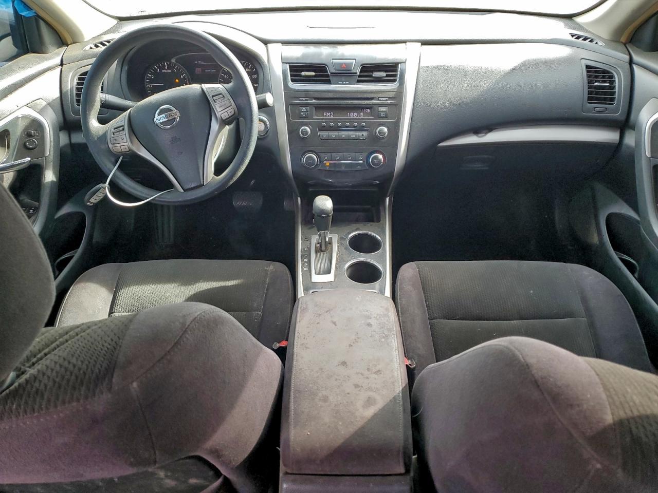 Nissan Altima 2.5 Image 6
