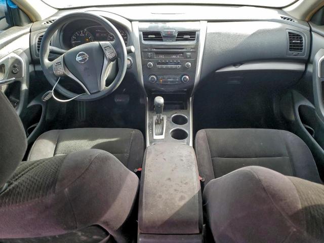 Nissan Altima 2.5 Image 6