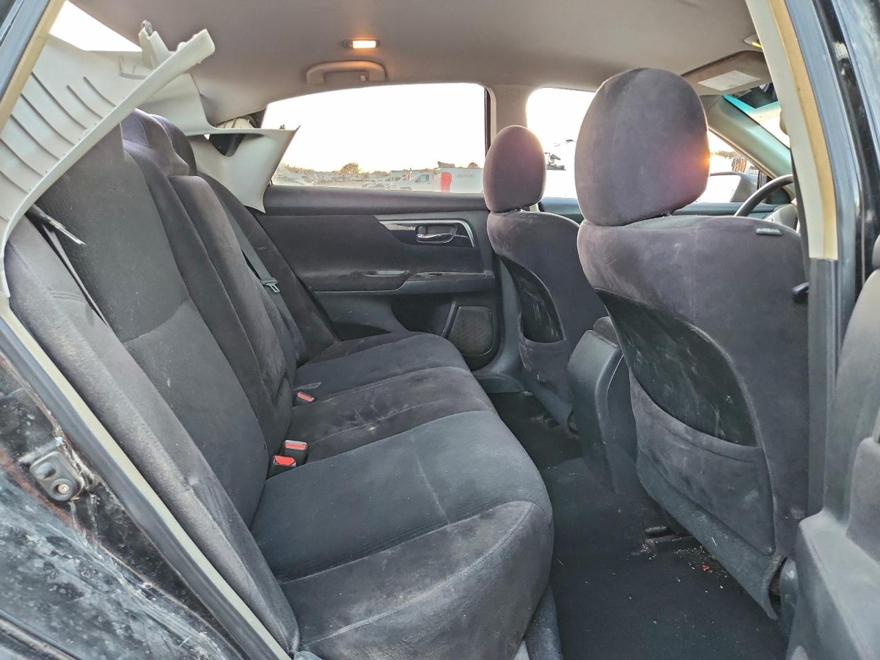 Nissan Altima 2.5 Image 8