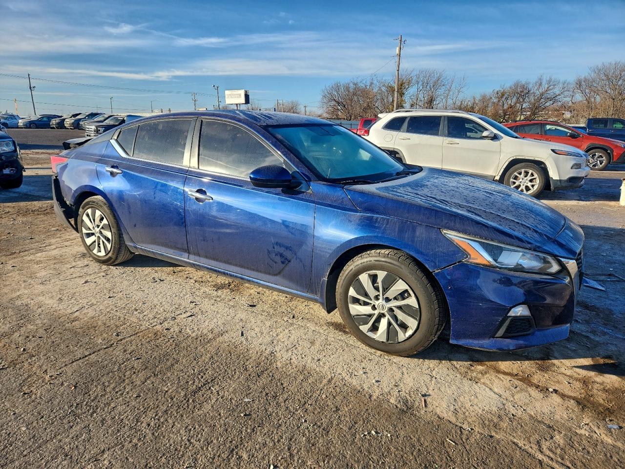 Nissan Altima S Image 10