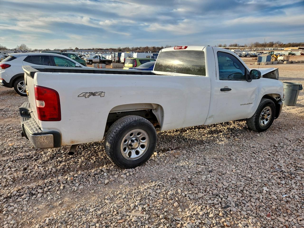 Chevrolet Silverado K1500 Image 9