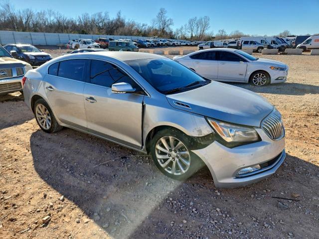 Buick LaCrosse Image 7