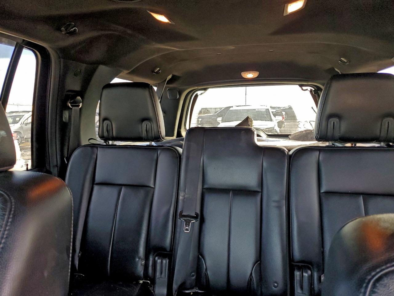 Ford Expedition El Xlt Image 7