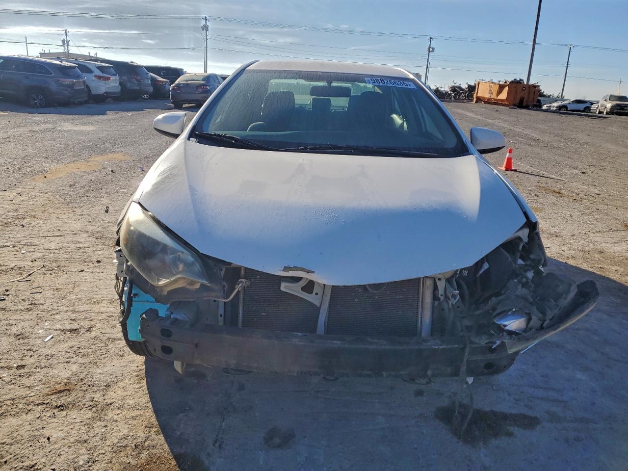 Toyota Corolla L Image 9