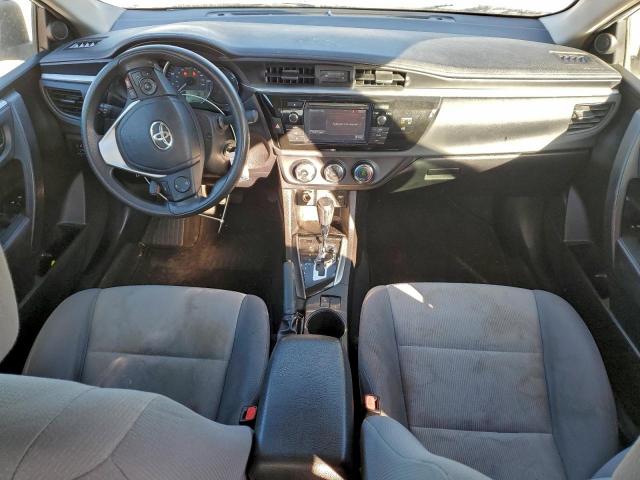 Toyota Corolla L Image 8