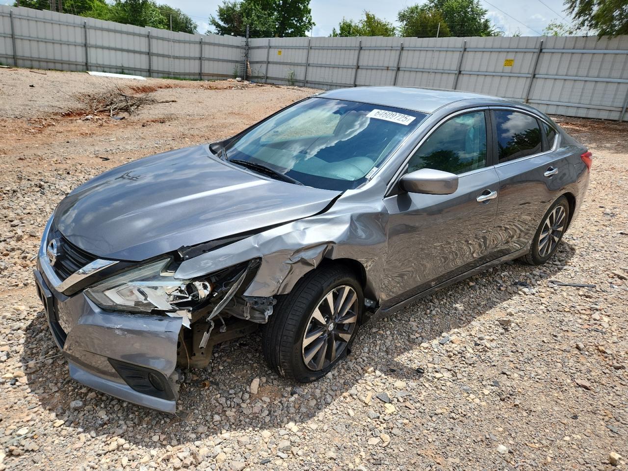 Nissan Altima 2.5 Image 1