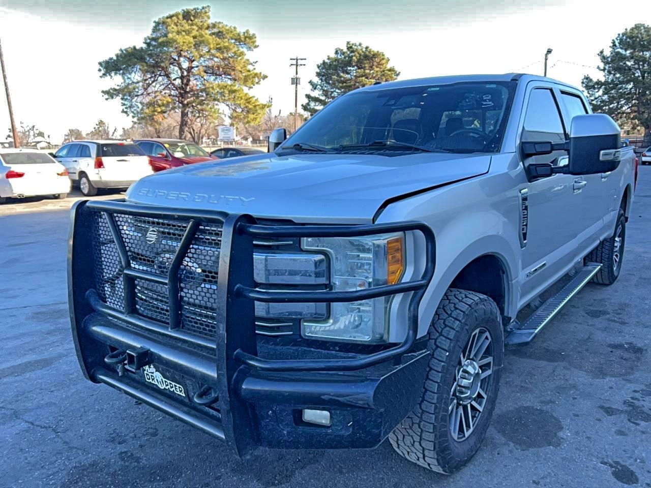 Ford F-250 Super Duty Image 3