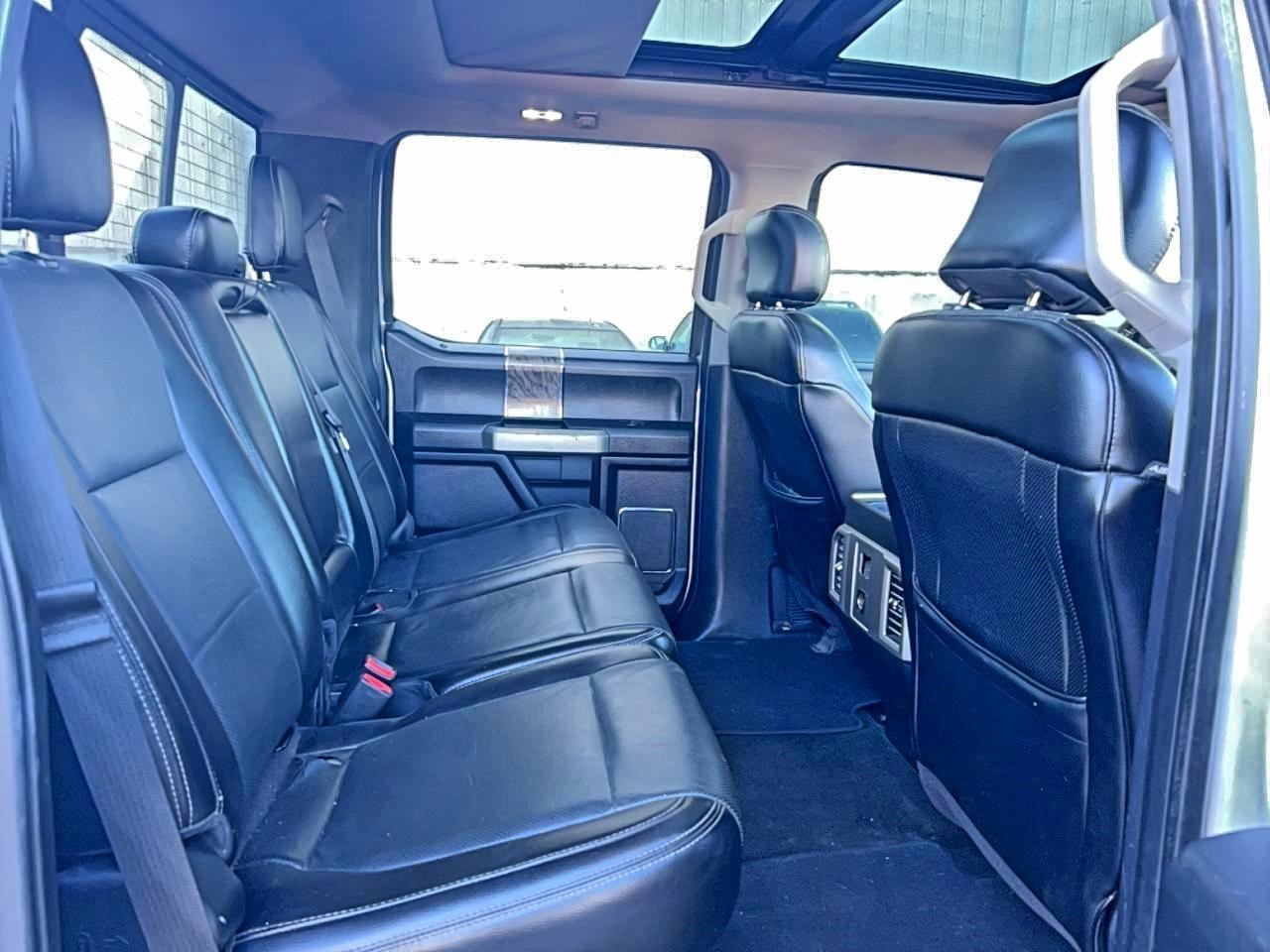 Ford F-250 Super Duty Image 4