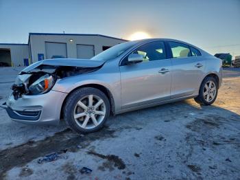  Salvage Volvo S60