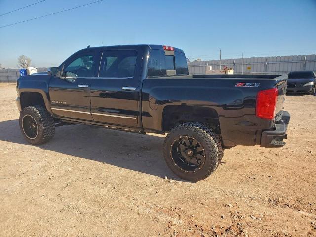 Chevrolet Silverado K1500 Ltz Image 2