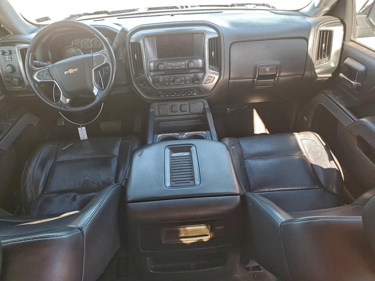 Chevrolet Silverado K1500 Ltz Image 6