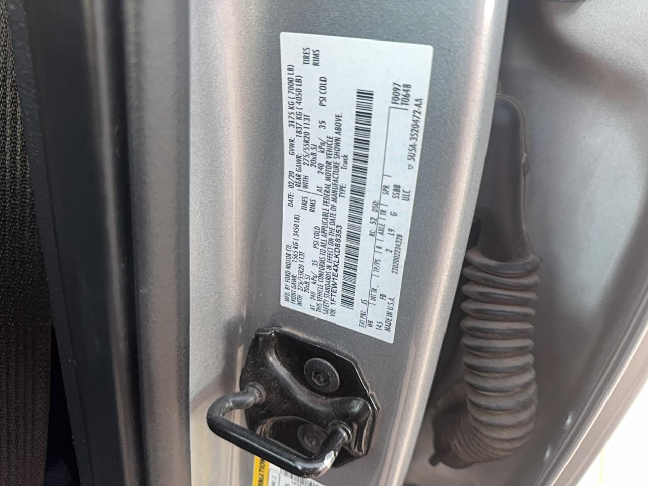 Ford F-150 Supercrew Image 9