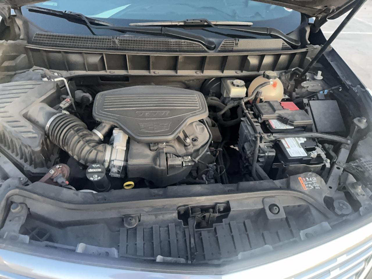 Cadillac XT5 Platinum Image 3