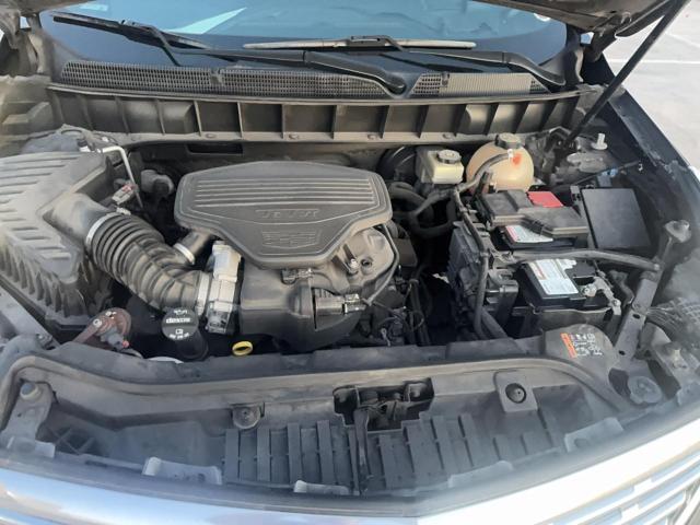 Cadillac XT5 Platinum Image 3