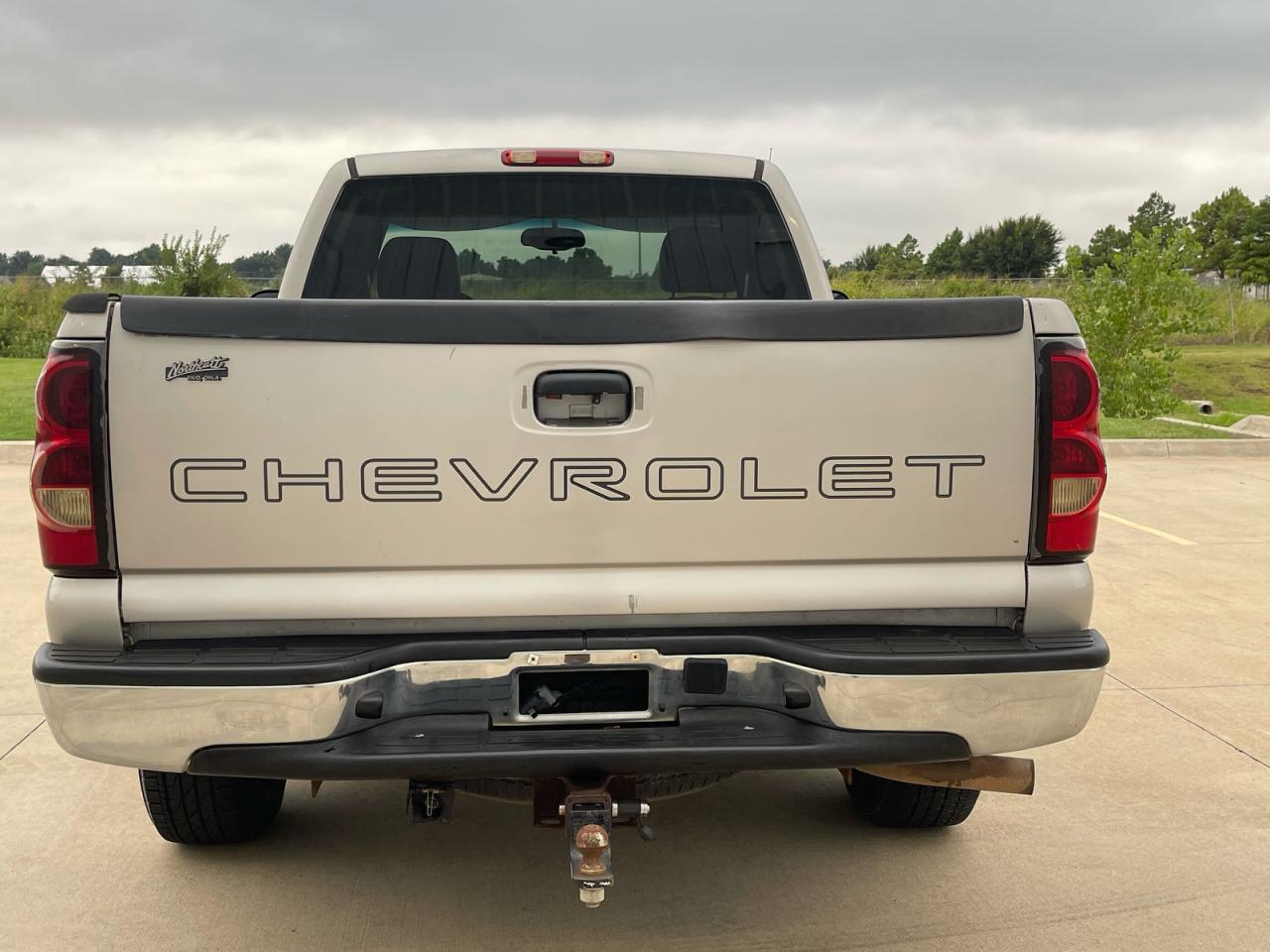 Chevrolet Silverado C1500 Image 8